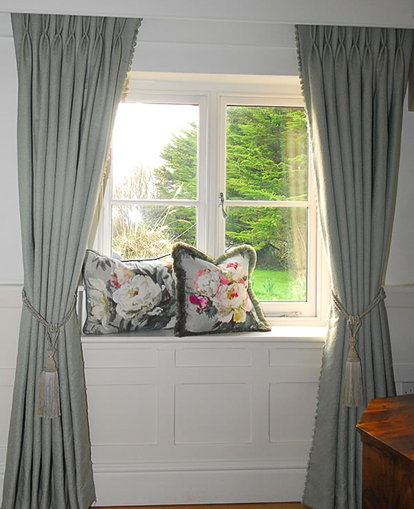 DOUBLE PLEATED CURTAINS
